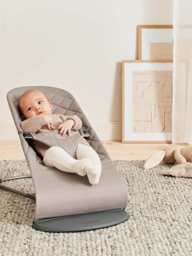 BabyBjorn Leżaczek Bliss Woven Piaskowoszary + Zabawka