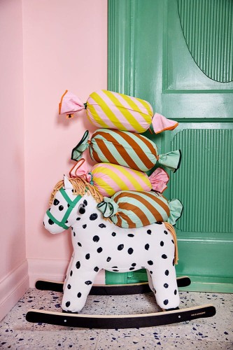 Kid's Concept Konik na Biegunach PIPI 18m+