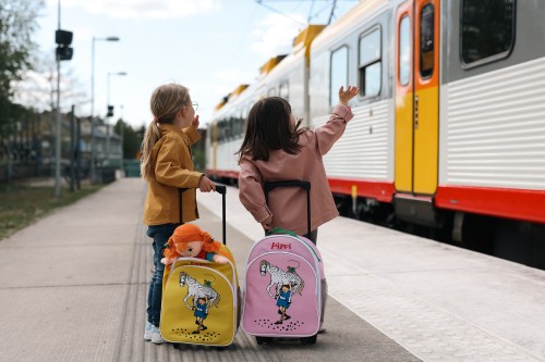 I-44383800-44383900-Pippi-travel-bag-3.jpg