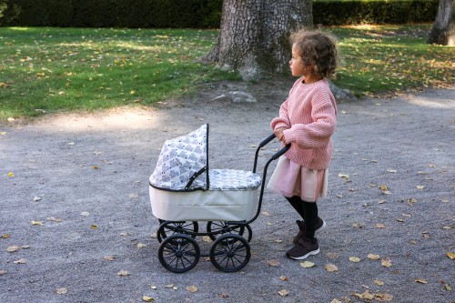 I-13102800-Skrallan-Classic-Stroller-5.jpg