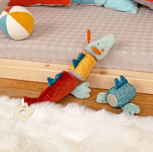 6846e4af8d4d7-velcro-dragon-playq.jpeg