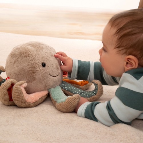 6846ee7777b25-octopus-patchwork-sweety.jpeg