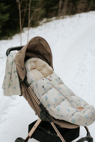 pol_pl_ELODIE-DETAILS-kocyk-azurowy-Pointelle-Blueberry-Bliss-36637_11.jpg
