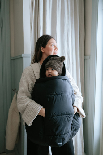 pol_pm_ELODIE-DETAILS-otulacz-2w1-do-nosidelka-lub-wozka-Cosy-Cover-Black-36700_1.jpg