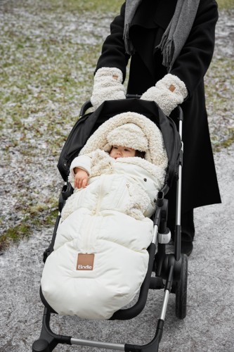 pol_pl_Elodie-Details-Czapka-Zimowa-Soft-Sherpa-36123_2.jpg