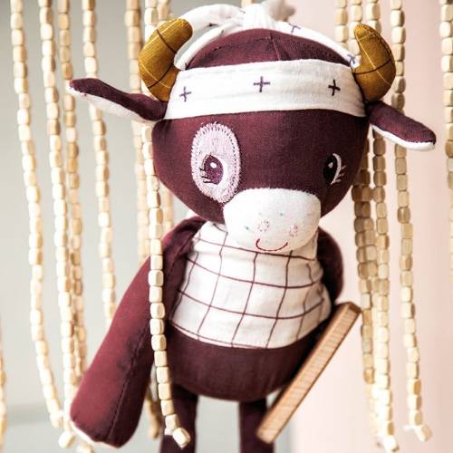 LILLIPUTIENS Przytulanka Krówka Rosalie z pozytywką 0m+