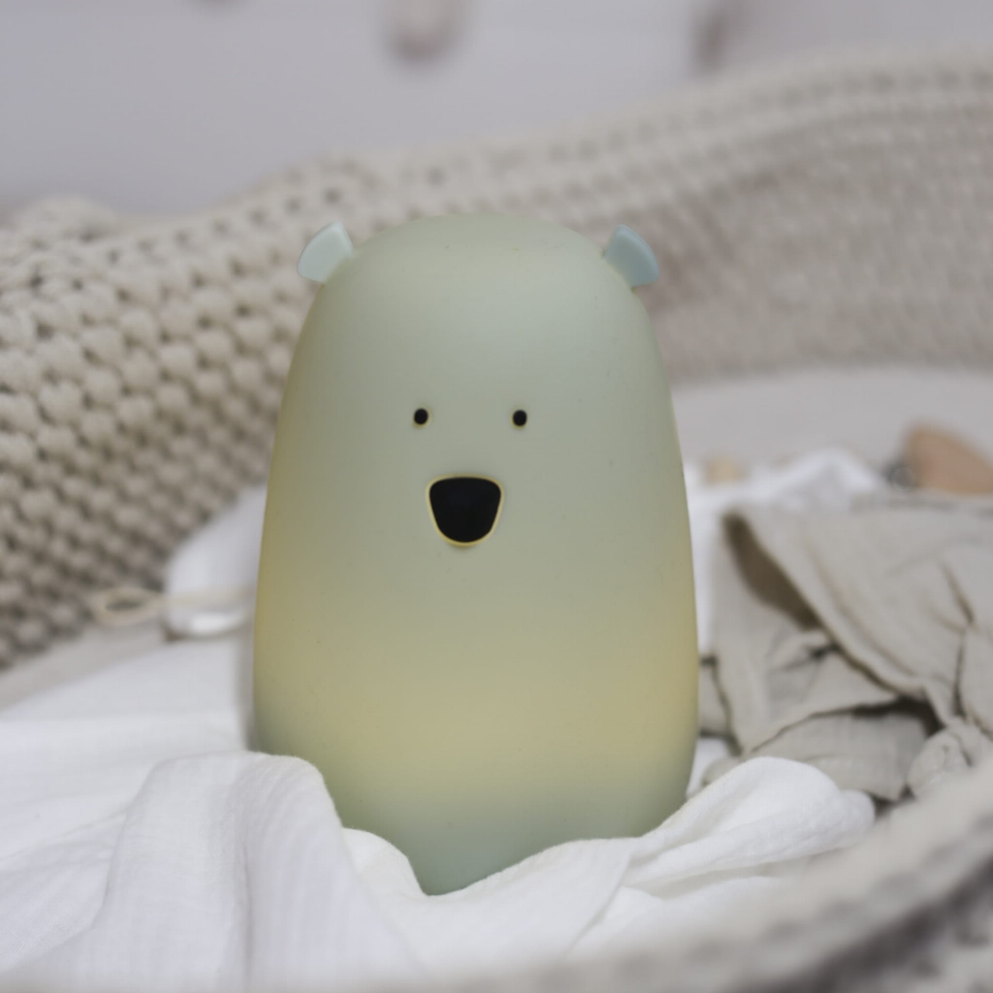Rabbit&Friends, Lampka Silikonowa duży miś Szałwiowwy