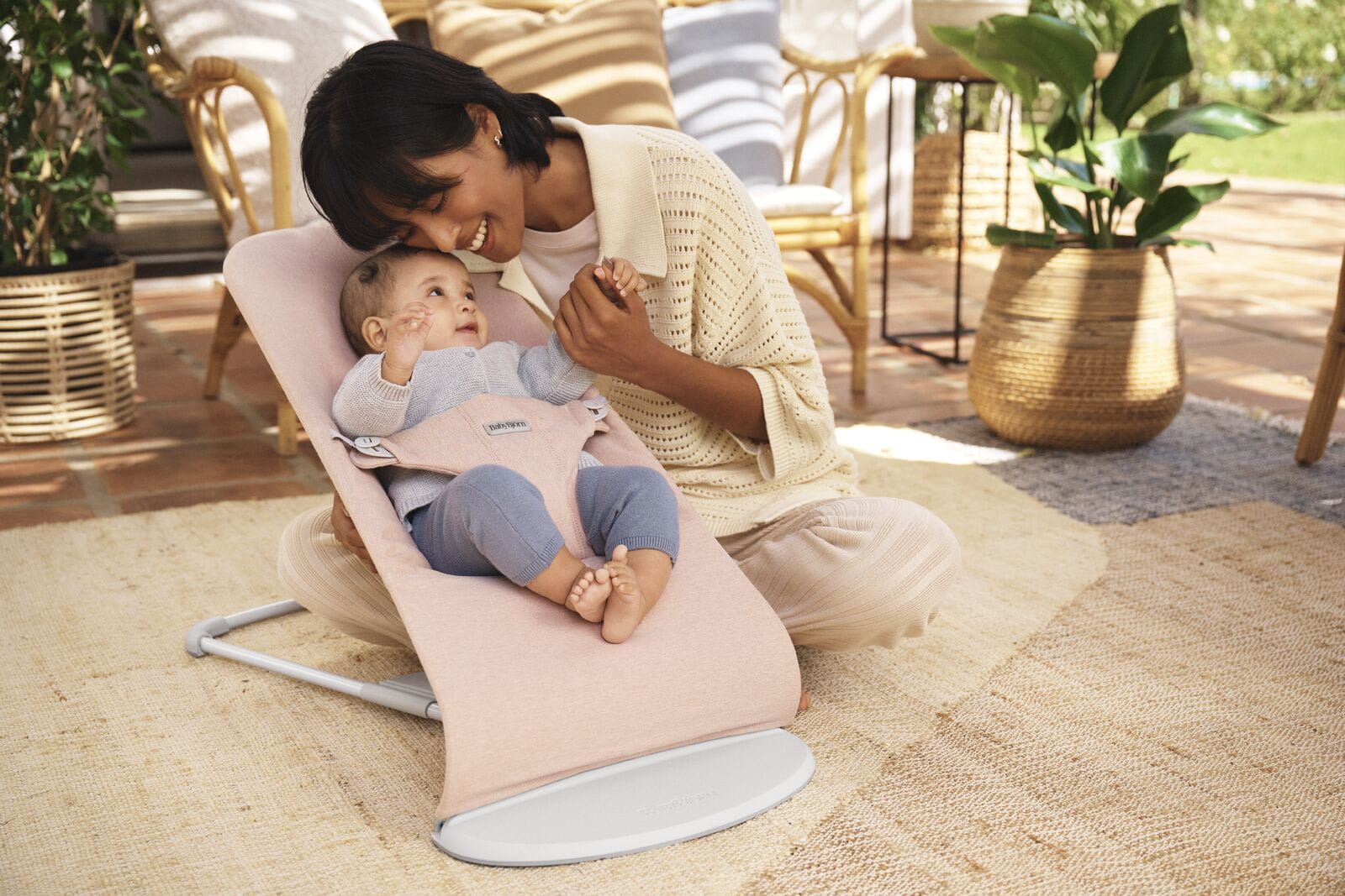 BabyBjorn Leżaczek Bliss Woven Jasny Róż Melanż