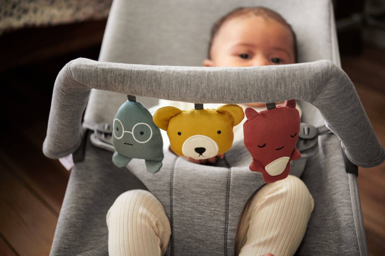 BabyBjorn Leżaczek Bliss 3D Jersey Jasny Szary + Zabawka 
