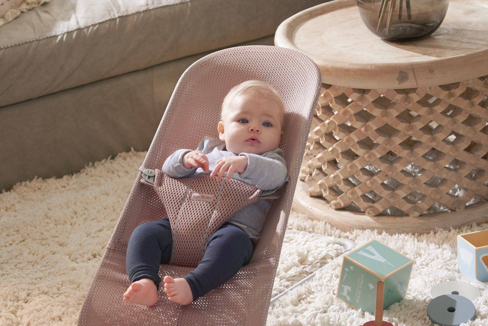 BabyBjorn Leżaczek Bliss Mesh Ciemny Róż
