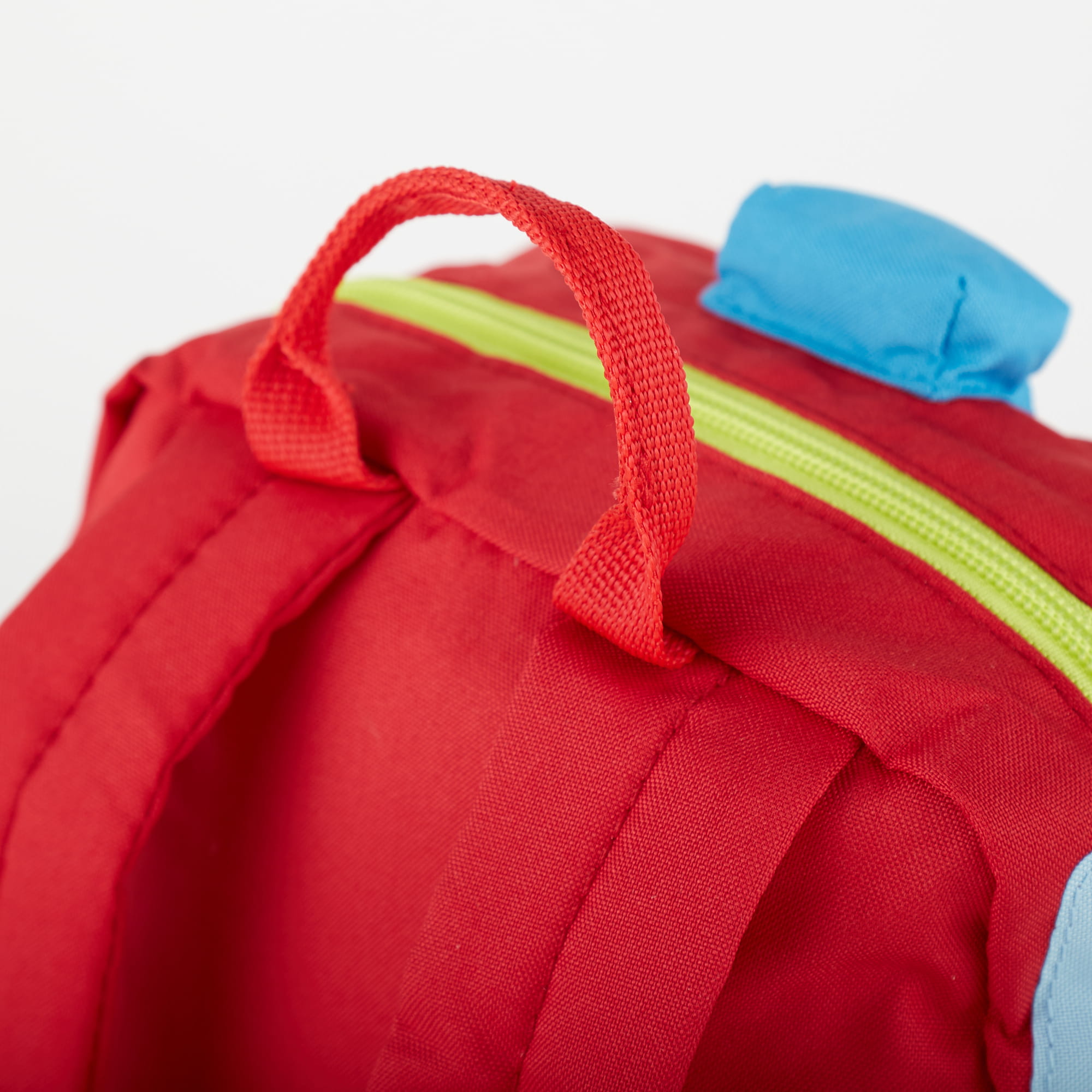 6846cf2e899d1-theme-backpack-fire-engine.jpeg