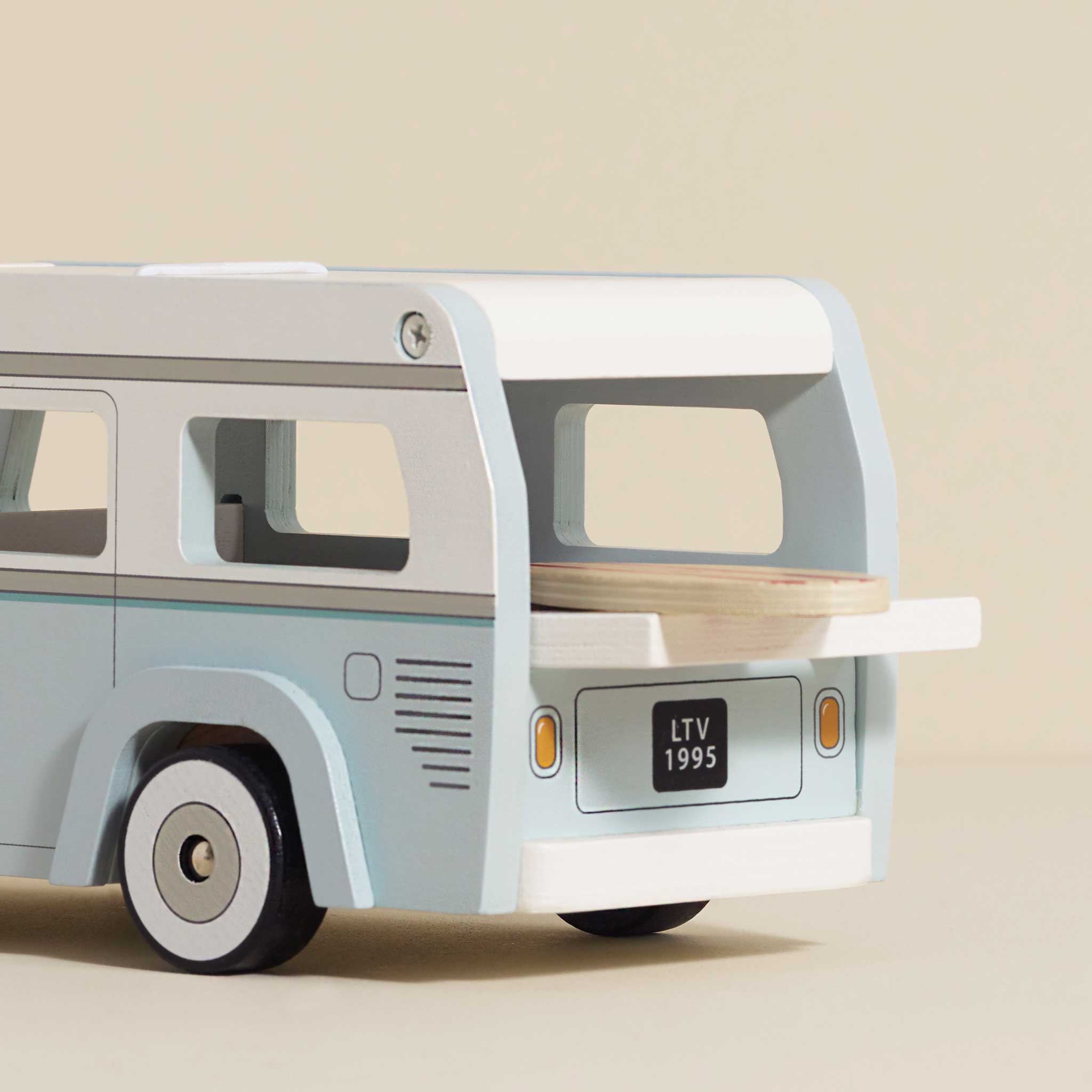 TV478-retro-campervan-wooden-toy-car-vehicle-vintage-blue-white-red-surf-board-boy-girl-gift-eco-fsc-7-.jpg