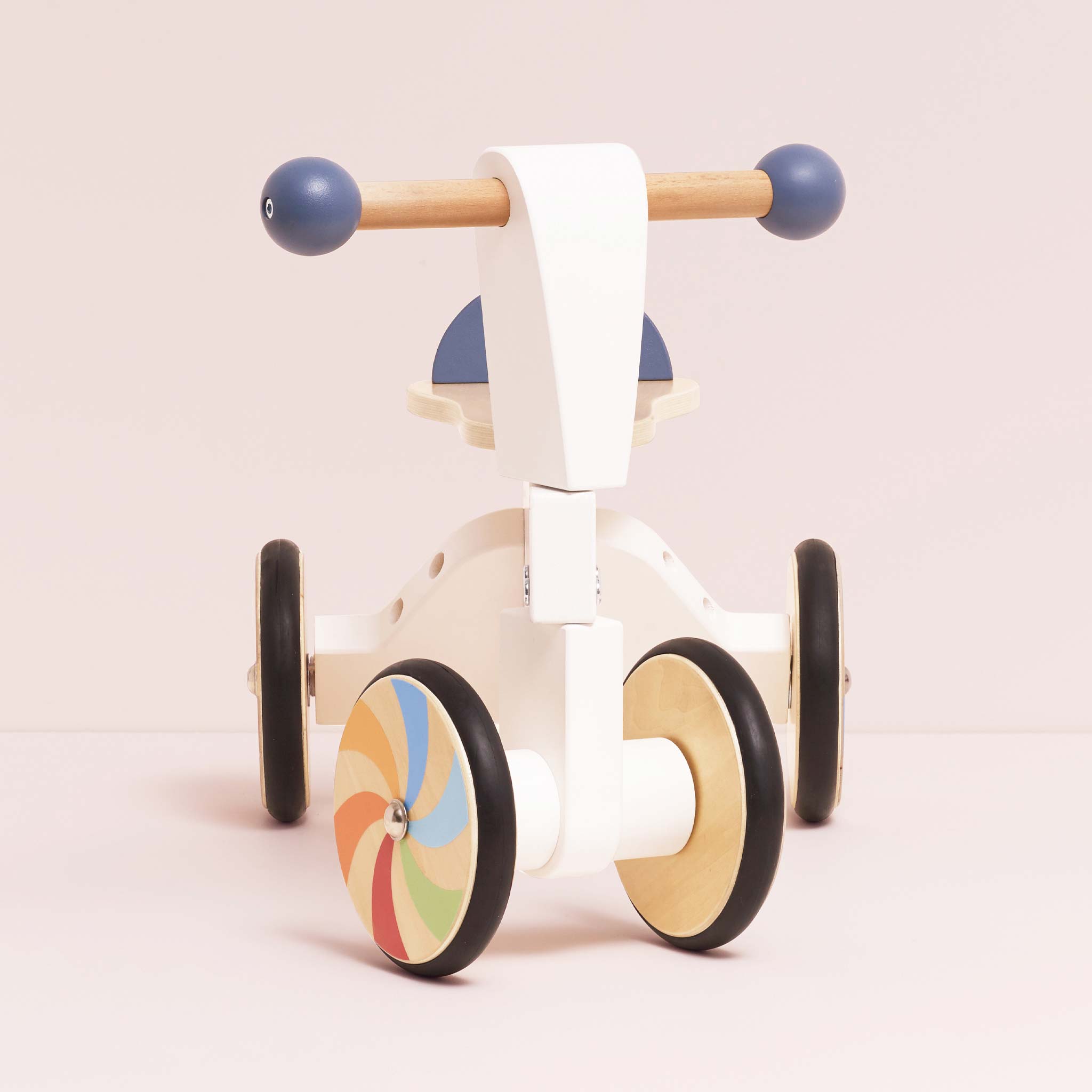 PL5201-Rainbow-Ride-On-Trike-Trotteur-Toddler-Baby-Le-Toy-Van-3-.jpg