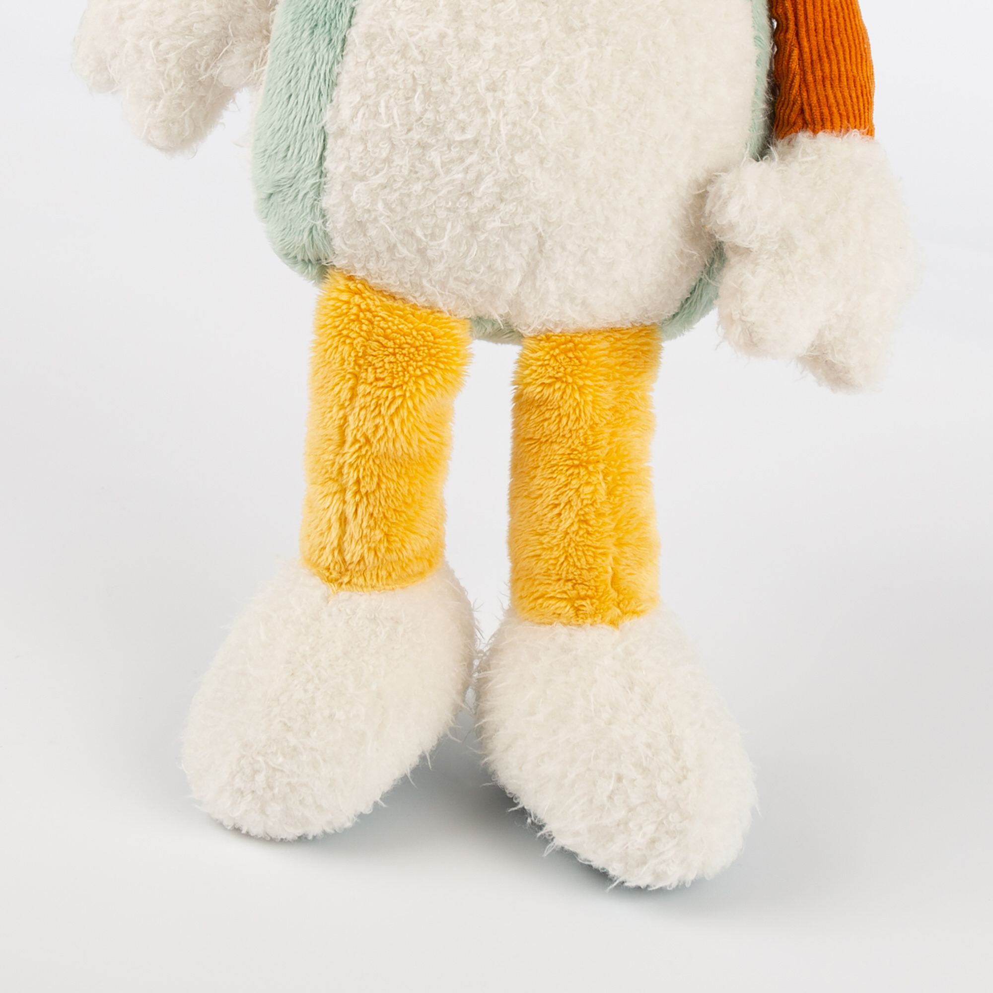 6846eca5db96d-polar-bear-patchwork-sweety.jpeg
