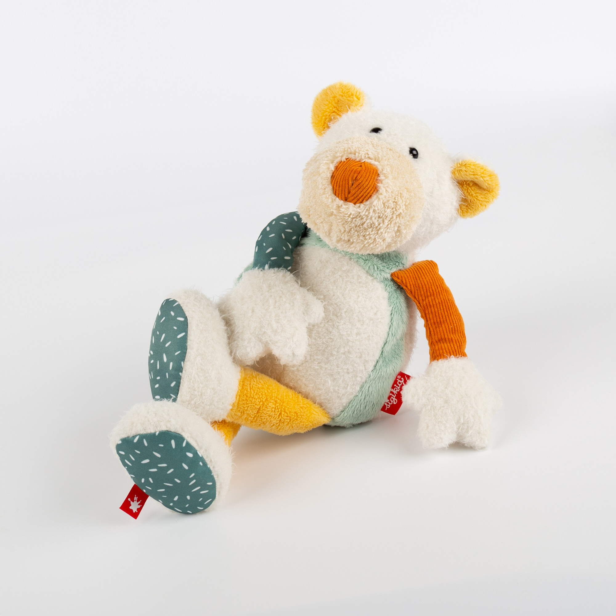 6846eca5de367-polar-bear-patchwork-sweety.jpeg