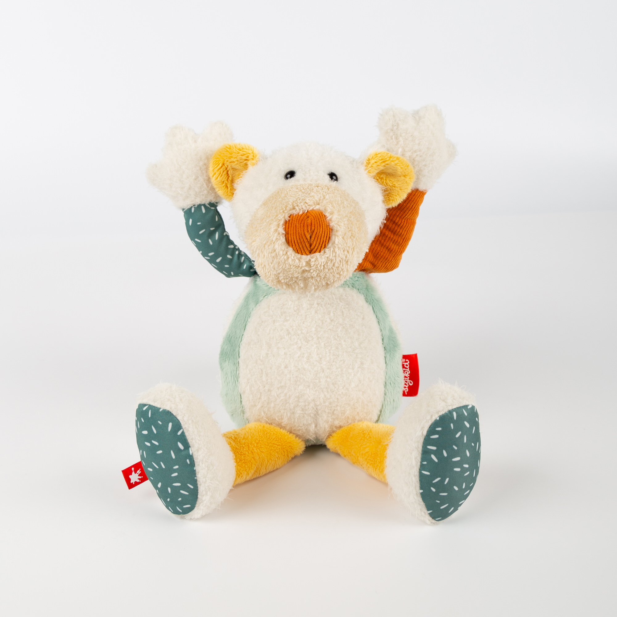 6846eca5debfa-polar-bear-patchwork-sweety.jpeg