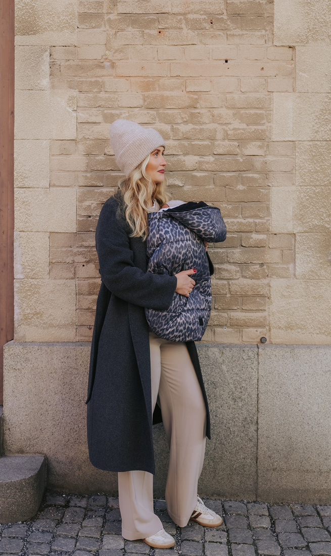 pol_pl_ELODIE-DETAILS-otulacz-2w1-do-nosidelka-lub-wozka-Cosy-Cover-Le-Leopard-36701_1.jpg