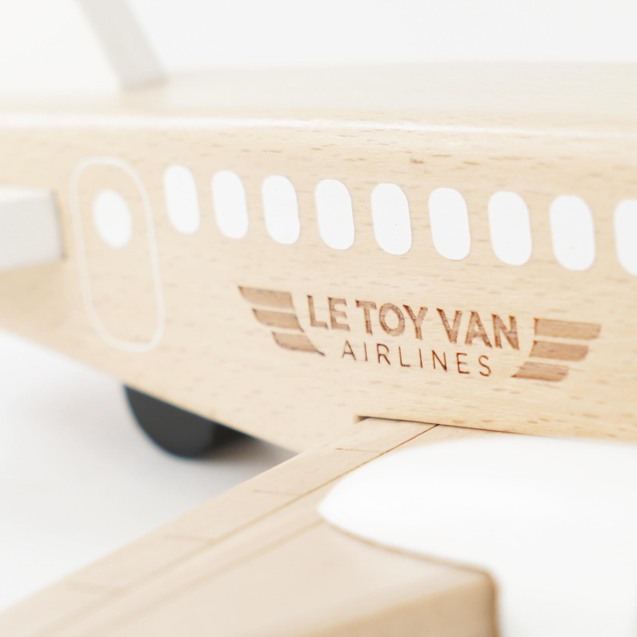Le Toy Van Drewniany Samolot Ruchome Śmigła 2+