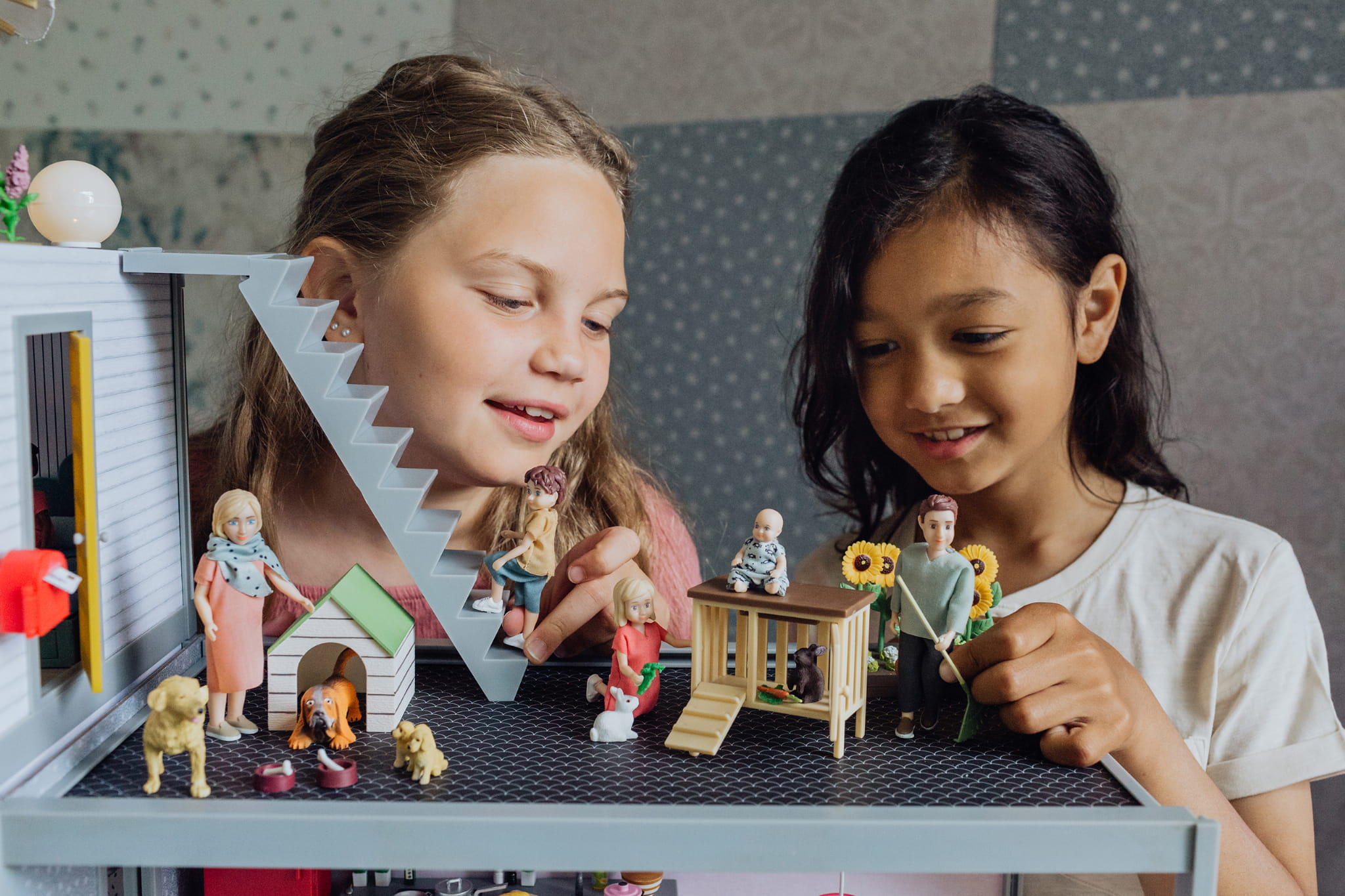 Lalki do domku dla lalek zestaw Charlie | Lundby