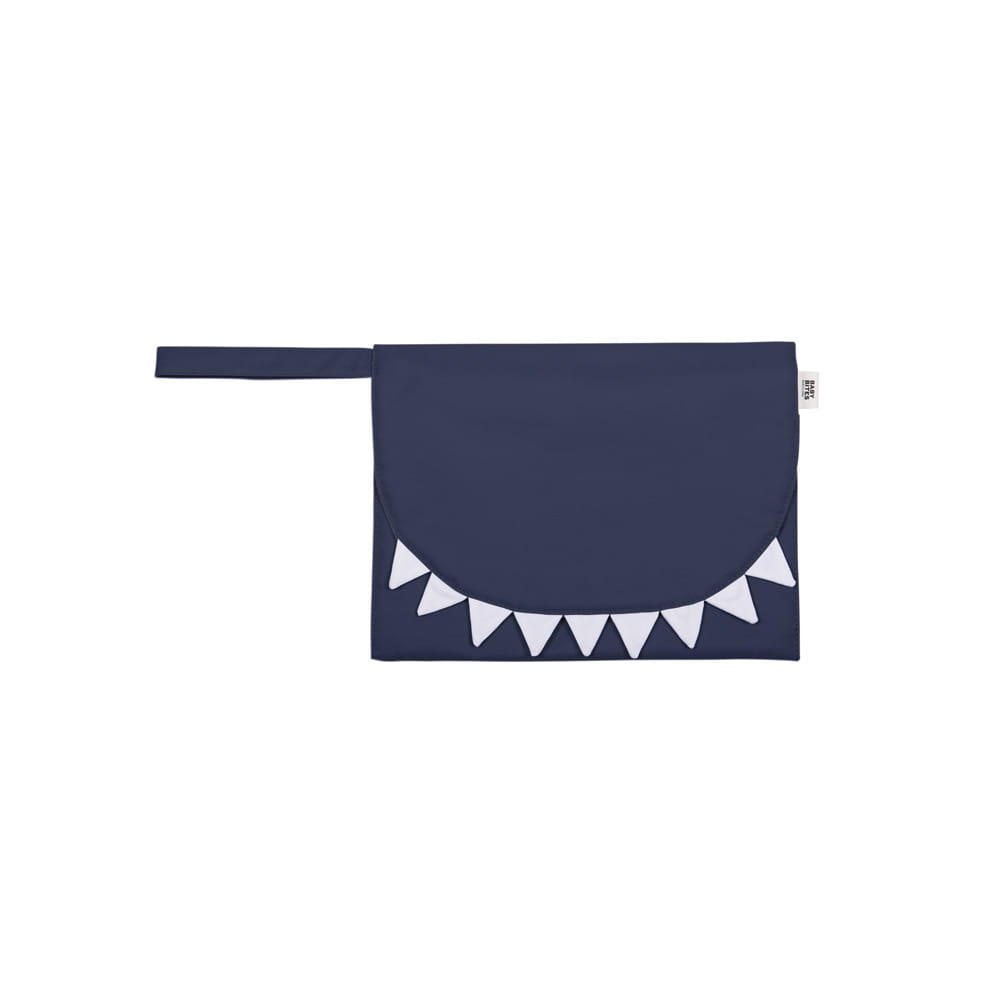 Baby Bites Shark Przewijak Podróżny Navy Blue 32,5×24 cm