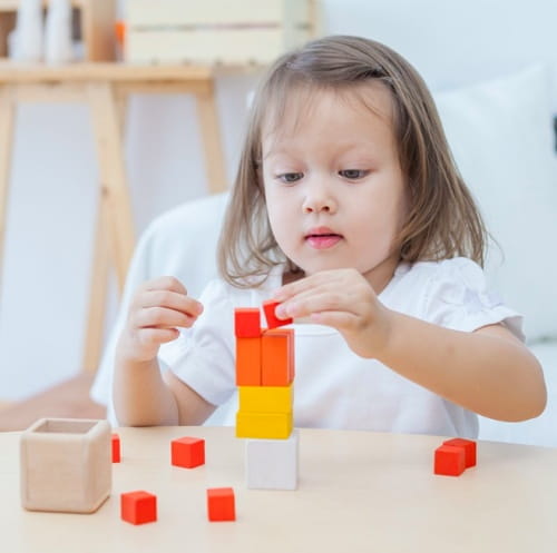 Plan Toys, Kostki Ułamki - dopasowanie elementów